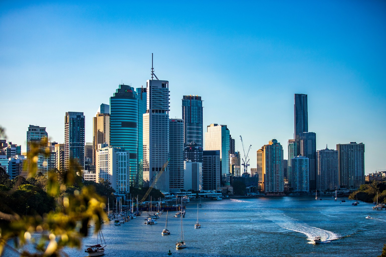 Brisbane skyline and boats on the Brisbane River